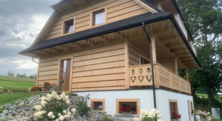 Chalet with jacuzzi — photo 4