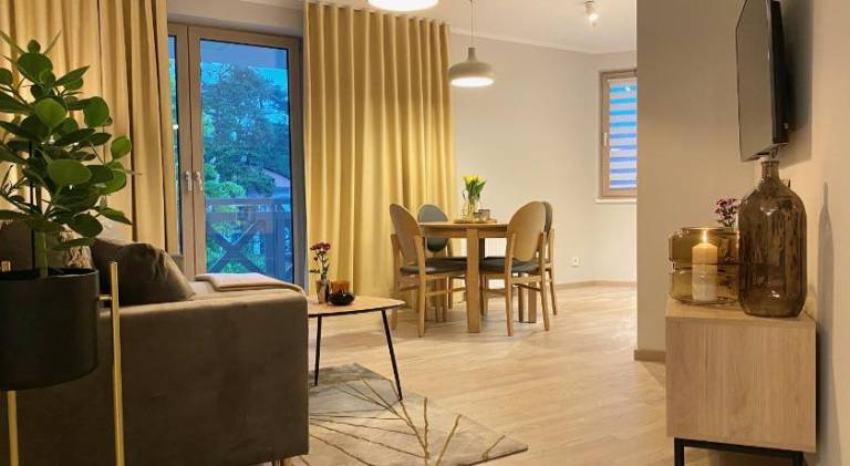 Holiday apartment with yard & terrace — photo 5