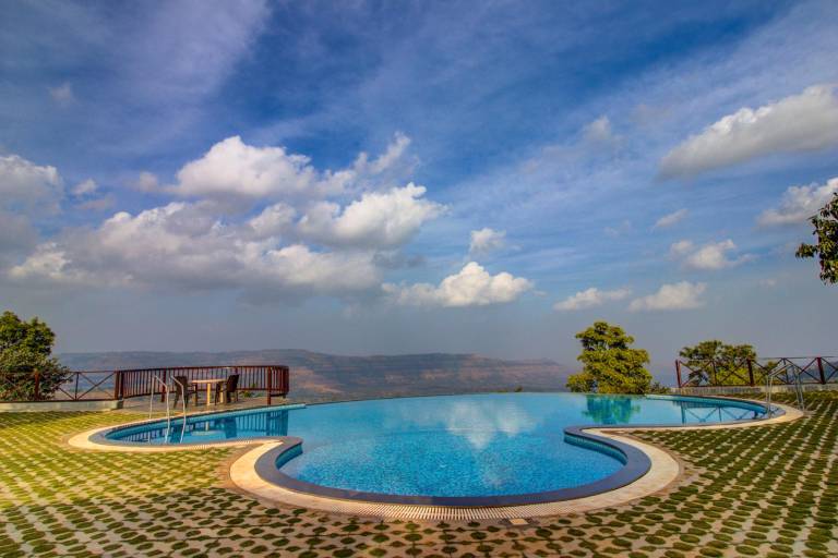 Nirvana Eco and Agro Resort in Jaoli