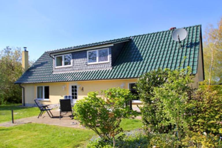 nah am Wasser in ruhiger Lage, eigener Garten und Terrasse - Ferienhaus Kormoran — photo 2