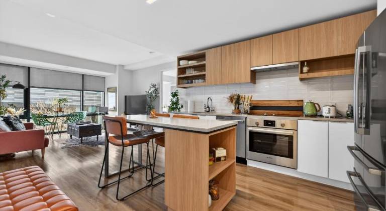 Apartment with pool | Dogs allowed in Cambridge, ON