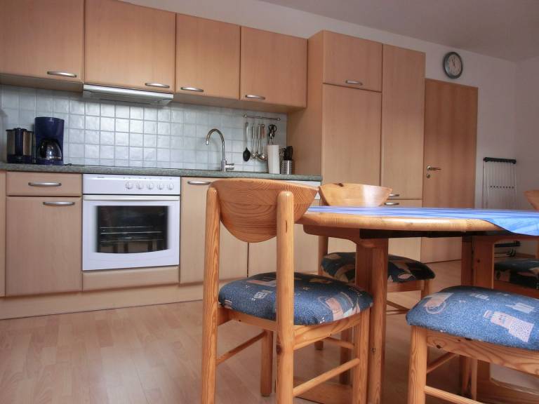 Strandnahe 3-Zi-Wohnung mit zwei Balkonen und WLAN — photo 3