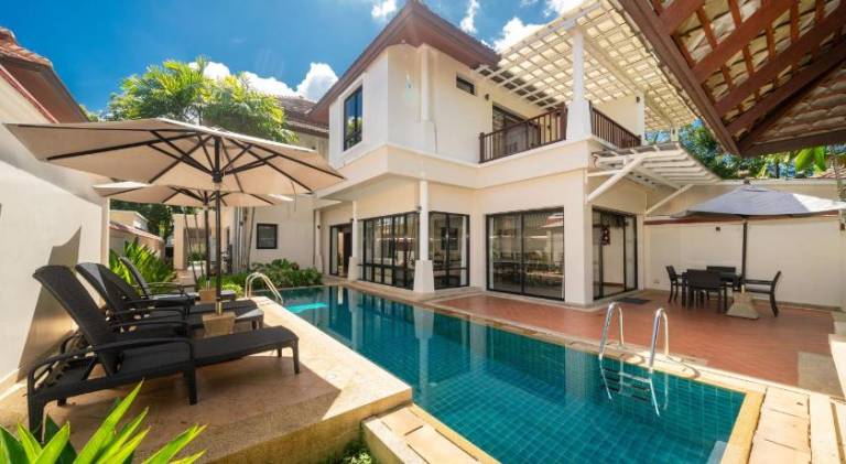 Big villa with pool | Pets are welcome in Sa Khu
