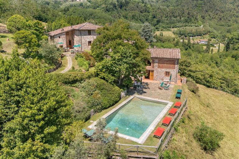 Ferienhaus in Pescaglia, Toskana für max. 10 Personen Ferienhaus in Pescaglia, Toskana für max. 10 Personen