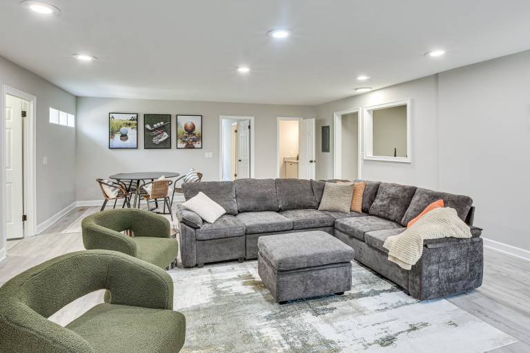 Golf, Ride & More! Home in Dtwn Southern Pines — photo 5