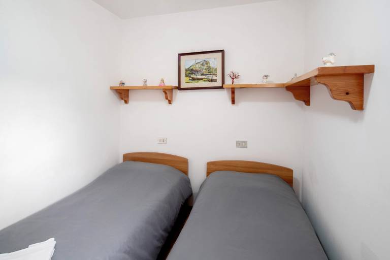Apartment 'Barbacin' with Mountain View and Shared Garden — photo 5