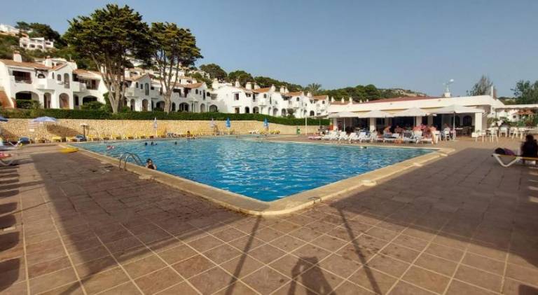 Wonderful rental apartment with pool | Next to the beach | Pet-friendly — photo 2