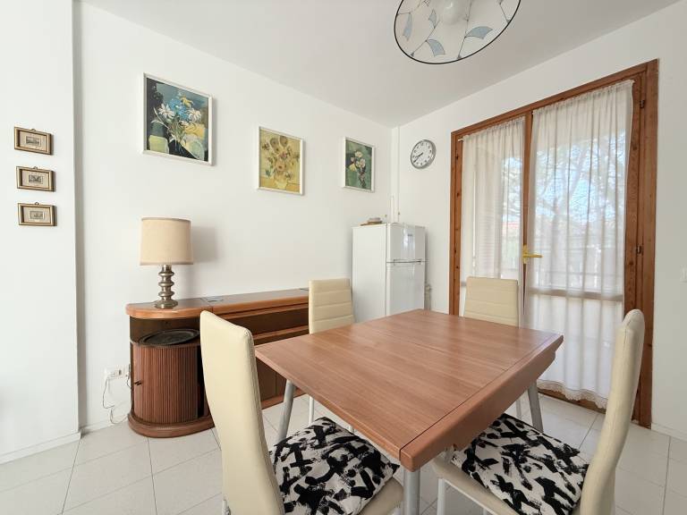 Rental apartment with terrace — photo 3