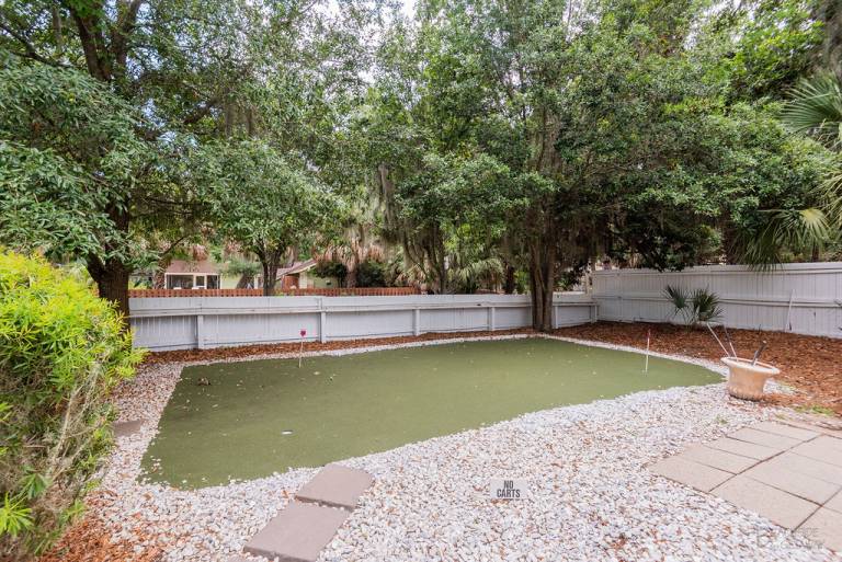 Family-friendly nice vacation home with hot tub, barbecue & private pool | Beach nearby | Suitable for remote work | Pets are welcome — photo 3