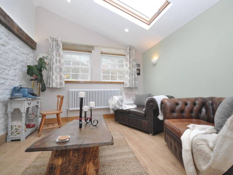 Cottage with 1 room for 2 persons in Gloucester
