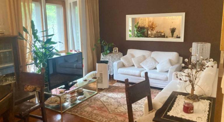 Holiday apartment with terrace & hot tub | Perfect for remote work in Trieste