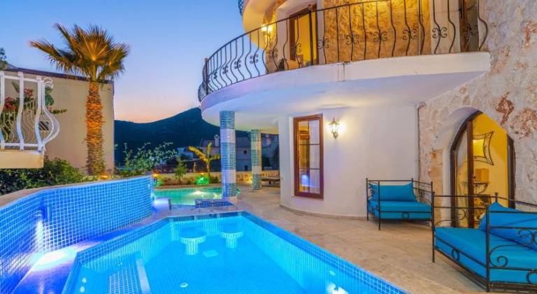 Spacious vacation home with pool & jacuzzi | Dogs allowed — photo 4