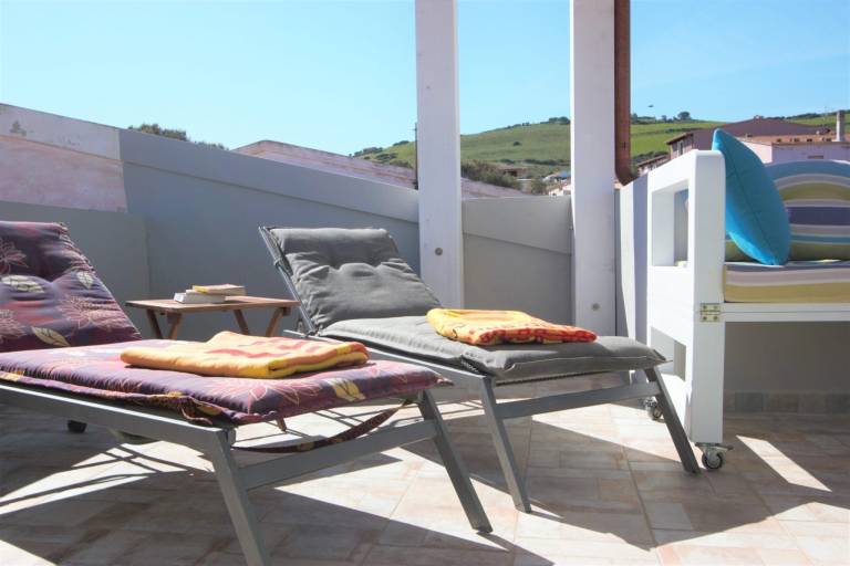 Holiday Home 'La Terrazza sulla Corsica' with Sea View, Wi-Fi & Air Conditioning — photo 2