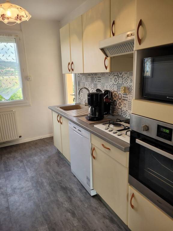 Holiday apartment with barbeque | Garden view — photo 4