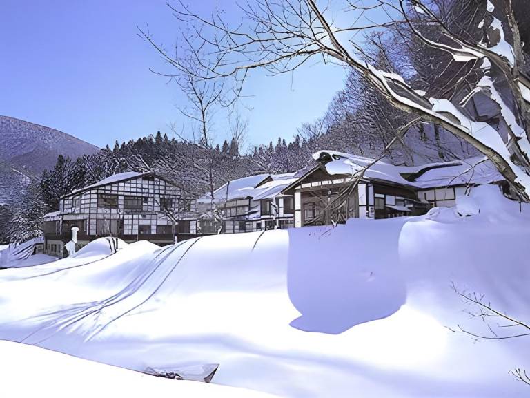 Kaikake Onsen Ryokan in Minamiuonuma
