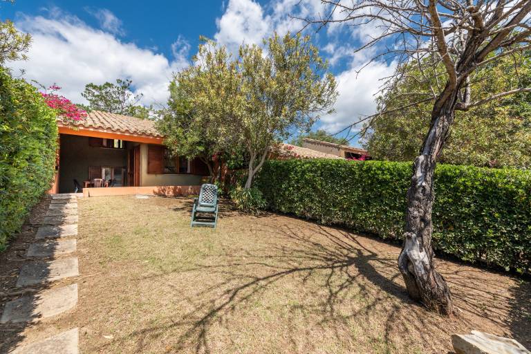 Bungalow close to the beach – Villetta Accu is Prezzus C — photo 2