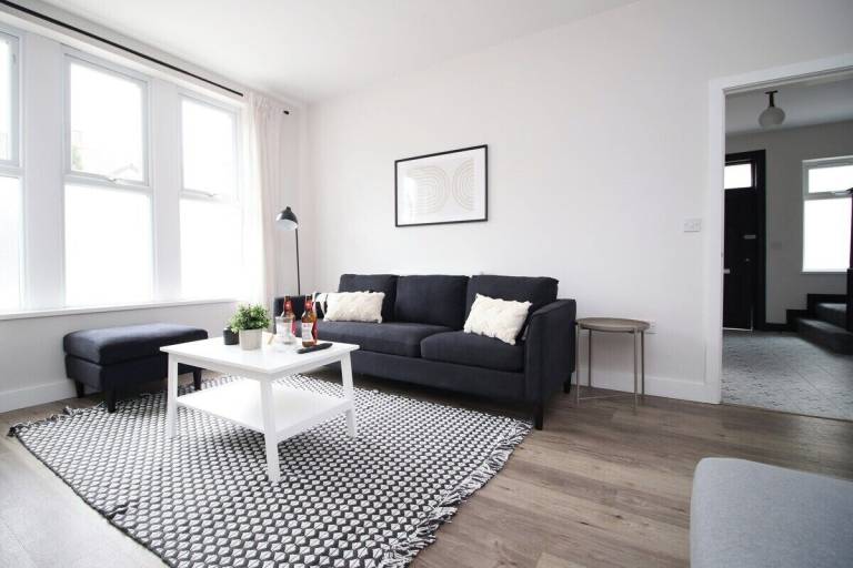 House Cardiff