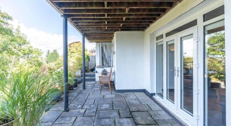 Rental apartment with 2 rooms for 4 persons — photo 4