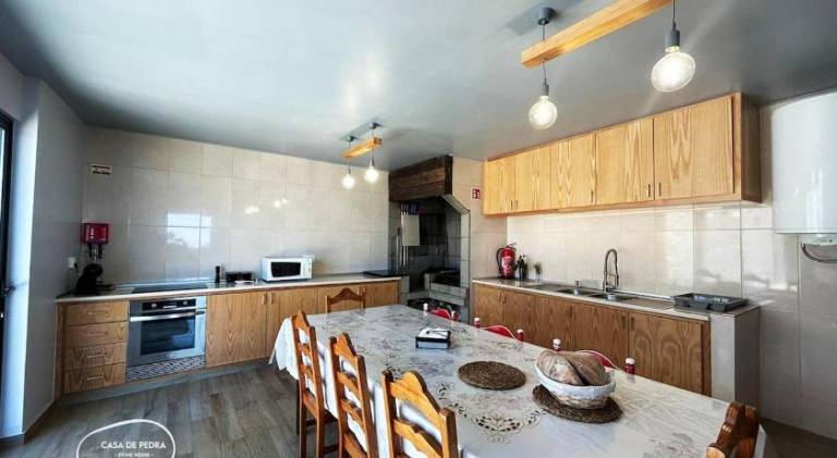Vacation home with patio, barbecue & jacuzzi — photo 3