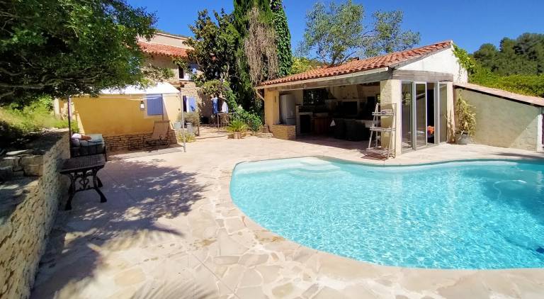 Villa with garden, BBQ & private pool | Nature view — photo 4