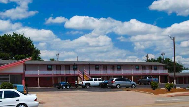 American Inn & Suites Childress — photo 4