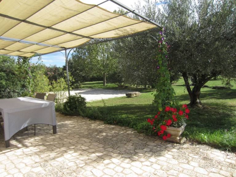 House with garden, private pool & patio — photo 4