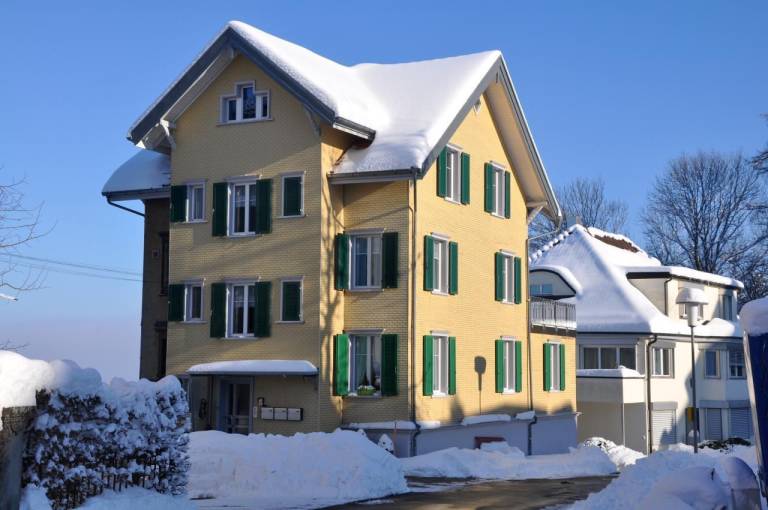 Ferienwohnung Rätia mit Bodenseeblick