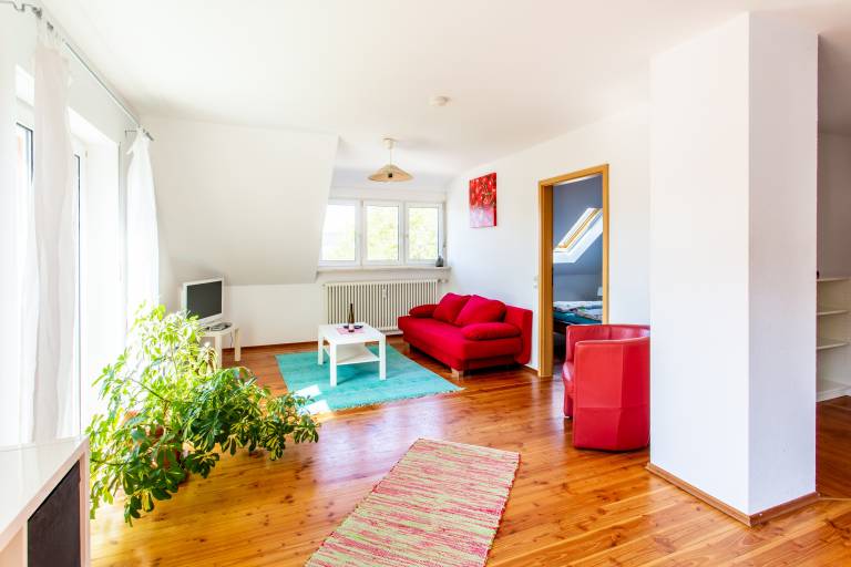 Holiday apartment with fast internet | Garden view — photo 5