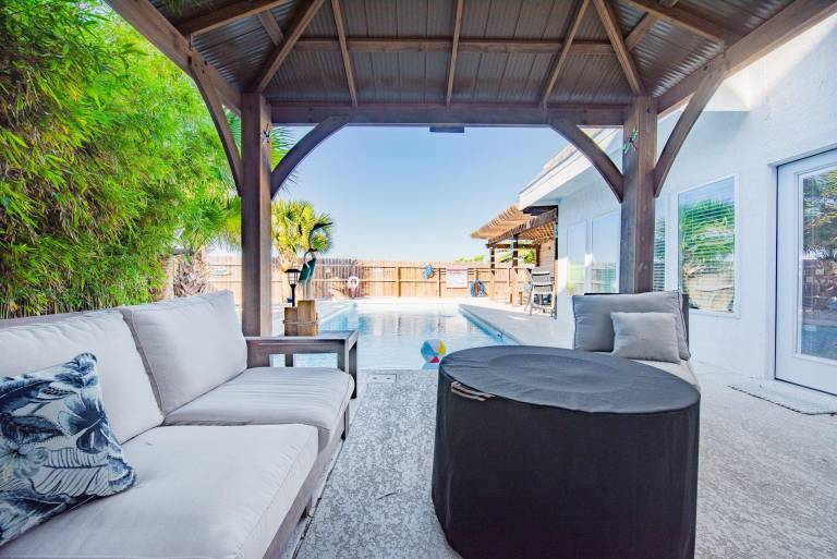 House with heated pool | Close to the beach | Pet-friendly — photo 5