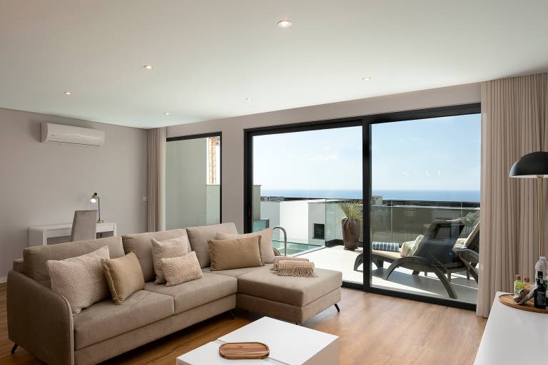 Ferienhaus in São Martinho, Madeira f&uuml;r max. 6 Personen am Atlantik