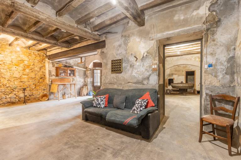 Rural House 'Casa Estel Miracle' with Private Terrace and Courtyard — photo 4