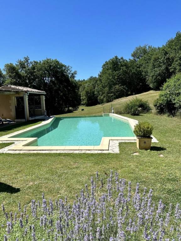 Cottage Biron