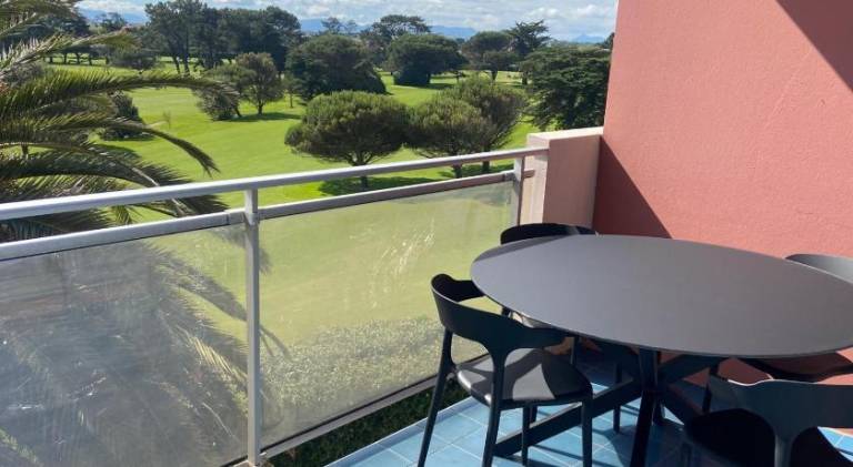 Wonderful rental apartment with terrace | Next to the beach | Pets are welcome — photo 3
