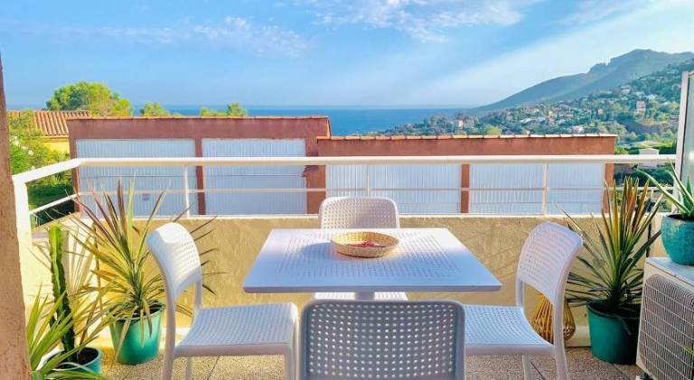 Lovely rental apartment with pool | Beach nearby | Pets are welcome — photo 4