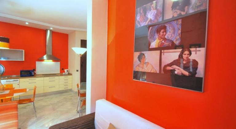 Apartment with patio | Next to Metropol Parasol | Pets allowed — photo 4