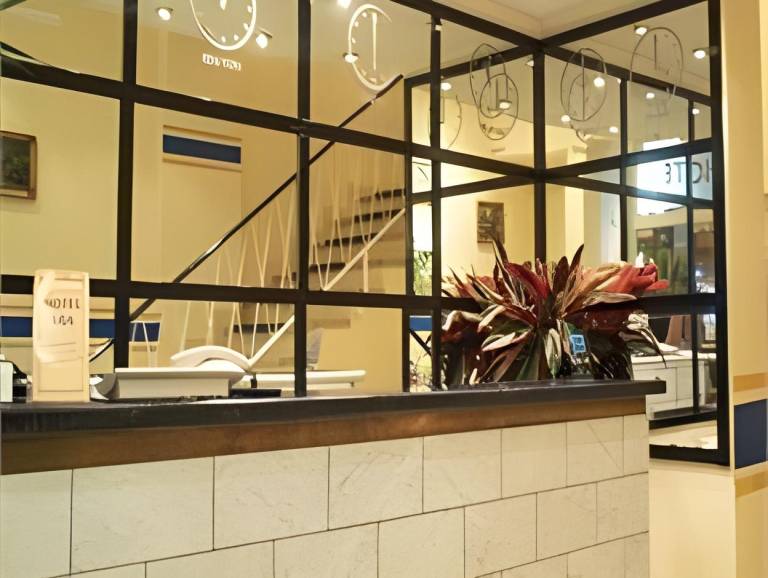 Hotel City Star — photo 5