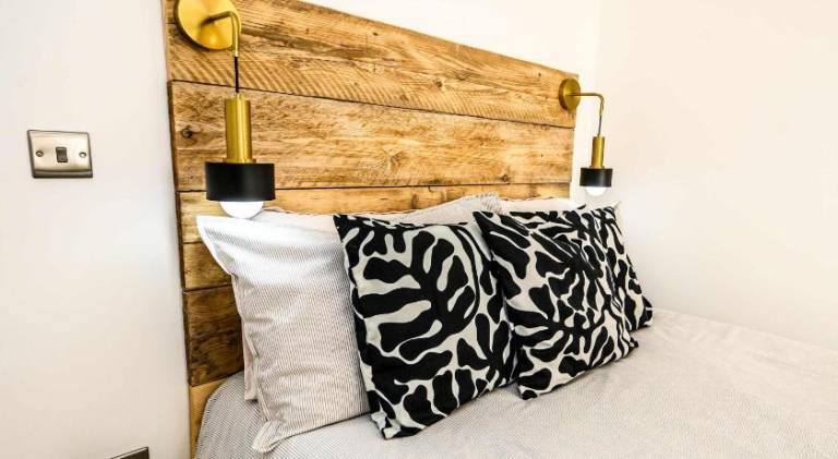 Rental apartment | Suitable for remote work in Bristol