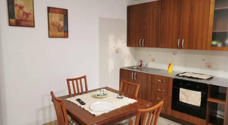 Apartment with yard | Good for workation — photo 2