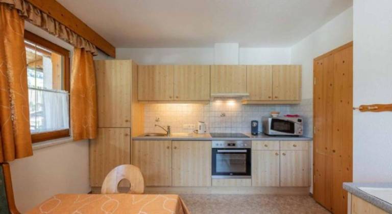 Charming holiday apartment with terrace & yard | Close to the ski | Pet-friendly — photo 4