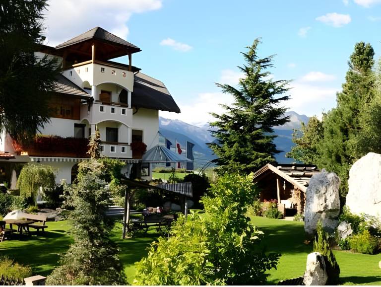 Mineralienhotel Natznerhof in Naz Sciaves