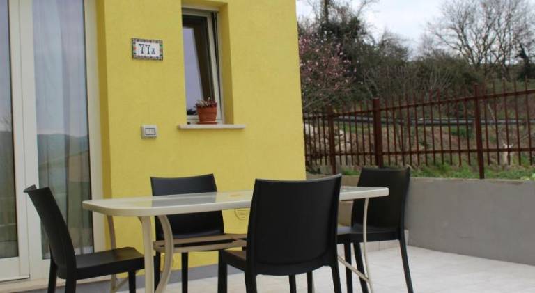 Spacious vacation home | Pets allowed in Todi