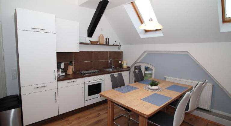 Apartment | Pet-friendly — photo 2