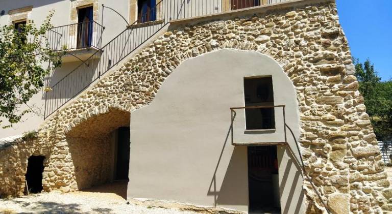 Farm with yard & patio in Avellino