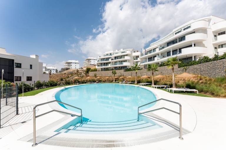 Stunning Sea View Apartment in Higueron West — photo 2