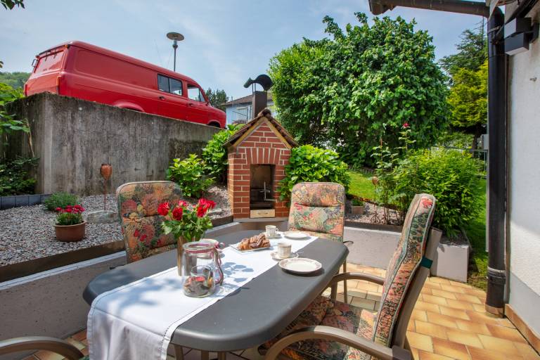 Apartment 'Design Und Entspannug' with Private Terrace, Private Garden and Wi-Fi — photo 3