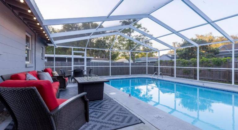 Charming vacation home | Pets allowed — photo 4