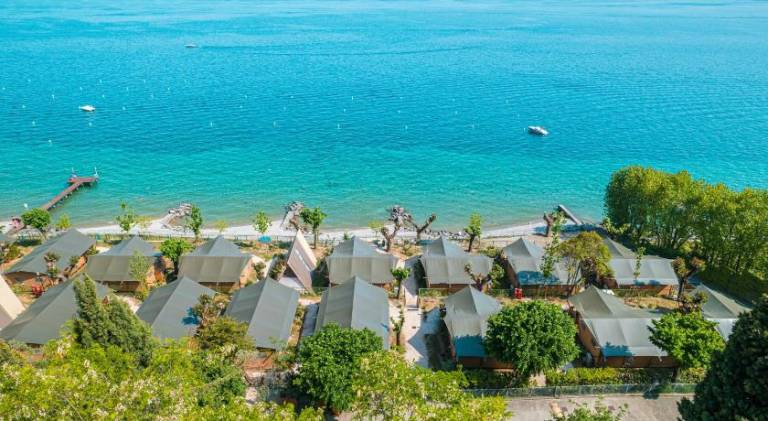 Camping Village Riva Blu in Manerba del Garda
