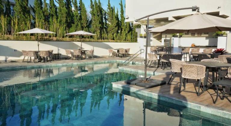 Bristol Villaggio Rosa Aruja