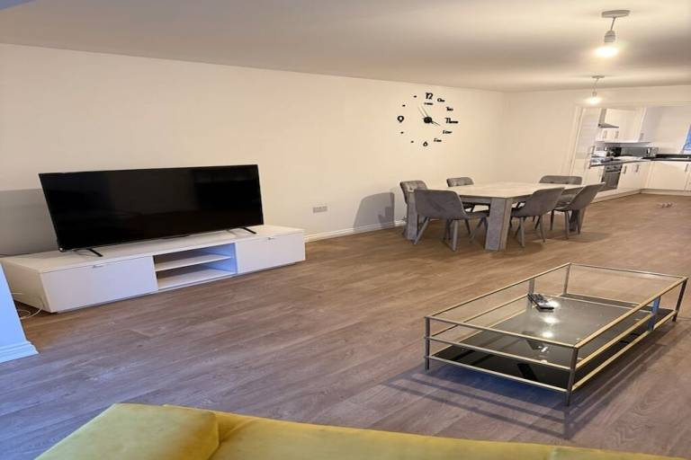 House Basildon