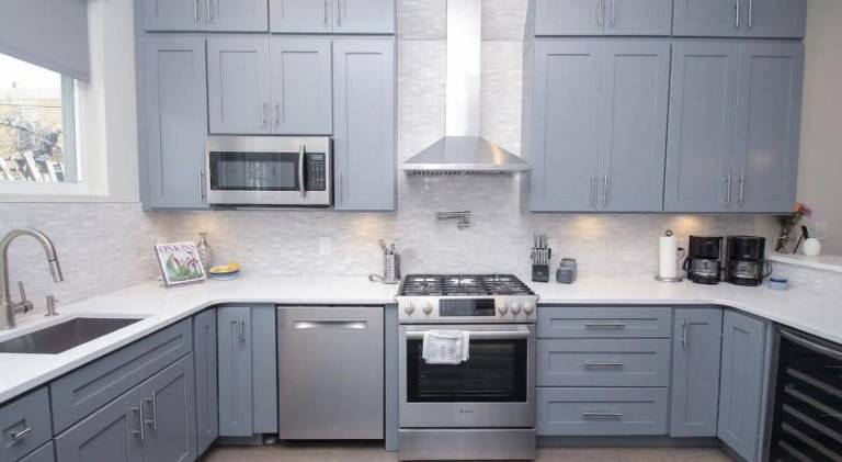 Vacation home with 4 rooms for 12 persons in Philadelphia, PA